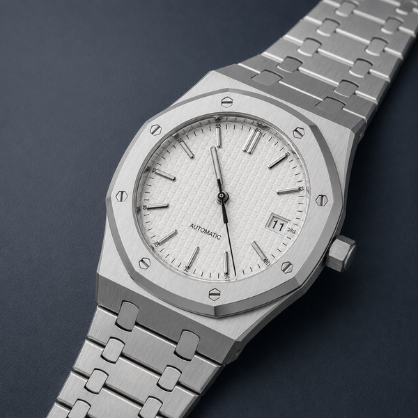 23Oak White Dial — vue 3